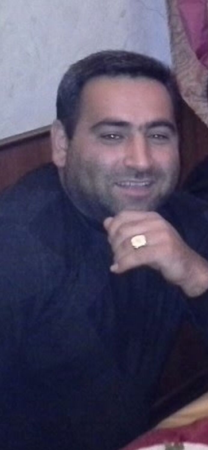  ,   Sargis, 44 ,   ,   