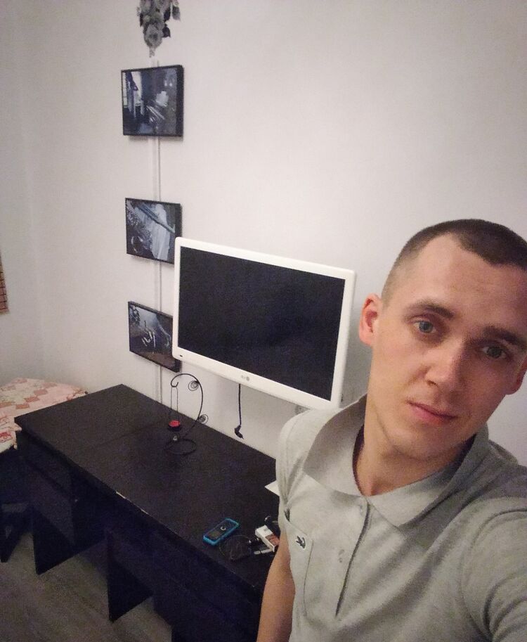  23045927  , 43 ,    