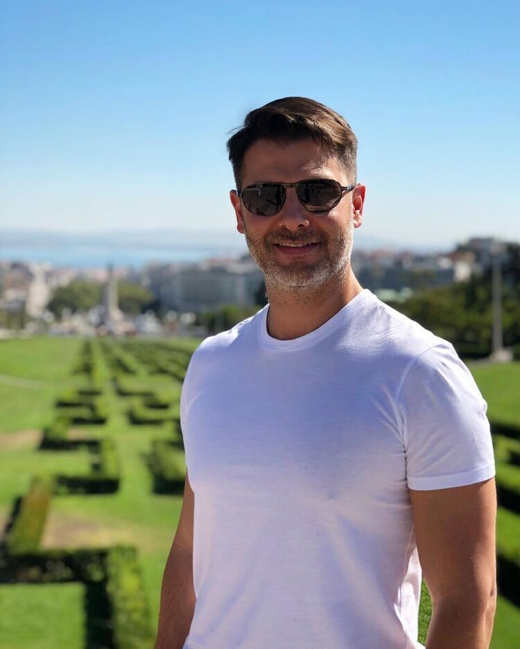 ���������� ������, ���� ������� Paul, 46 ���, ������������ ��� ������, ����� � ���������, c�������� ���������