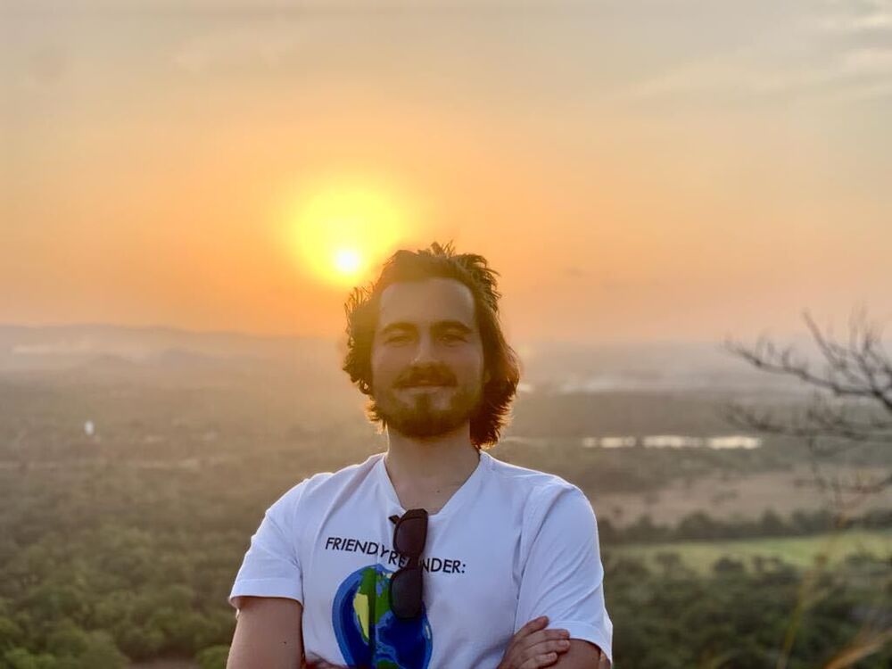  37728767  Oleg, 23 ,    