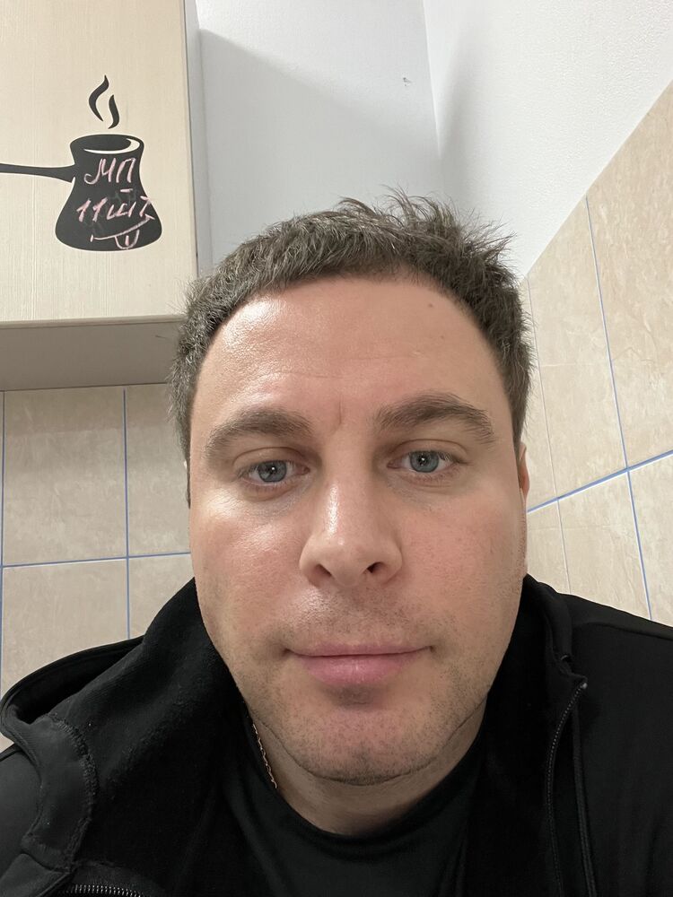  Las Palmas,   Vladimir, 38 ,   ,   