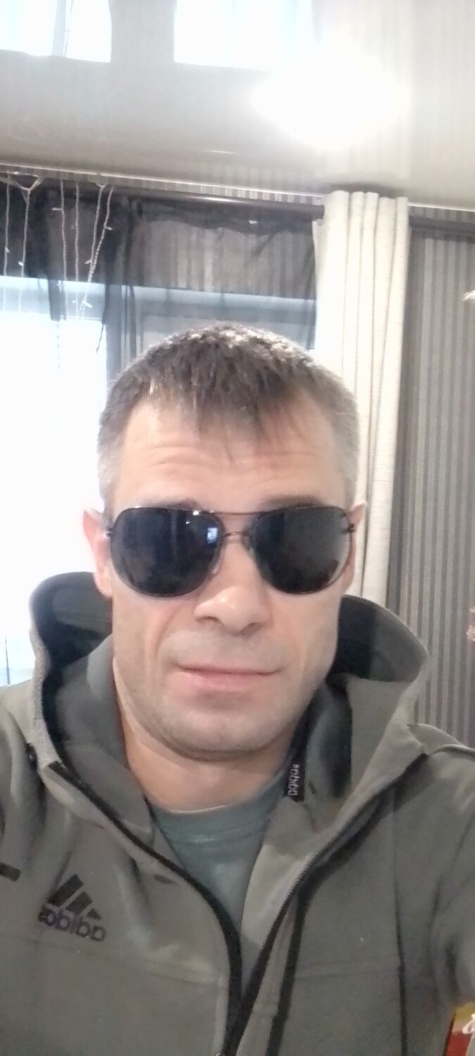  49387427  , 41 ,    