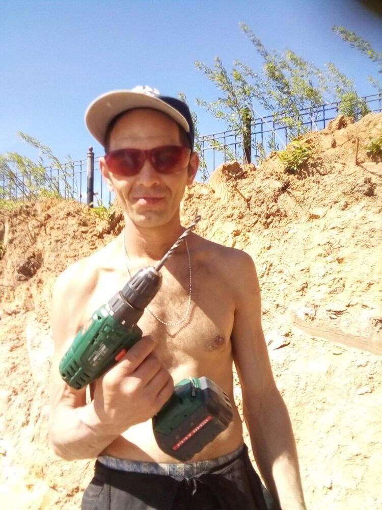  ,   Nikola, 45 ,   ,   , c , 