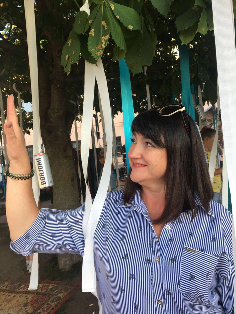  ,   Marisha, 52 ,   ,   , c 