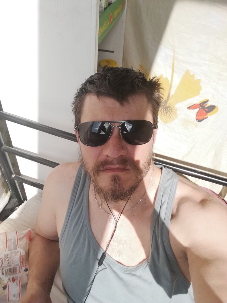  27061837  , 42 ,    