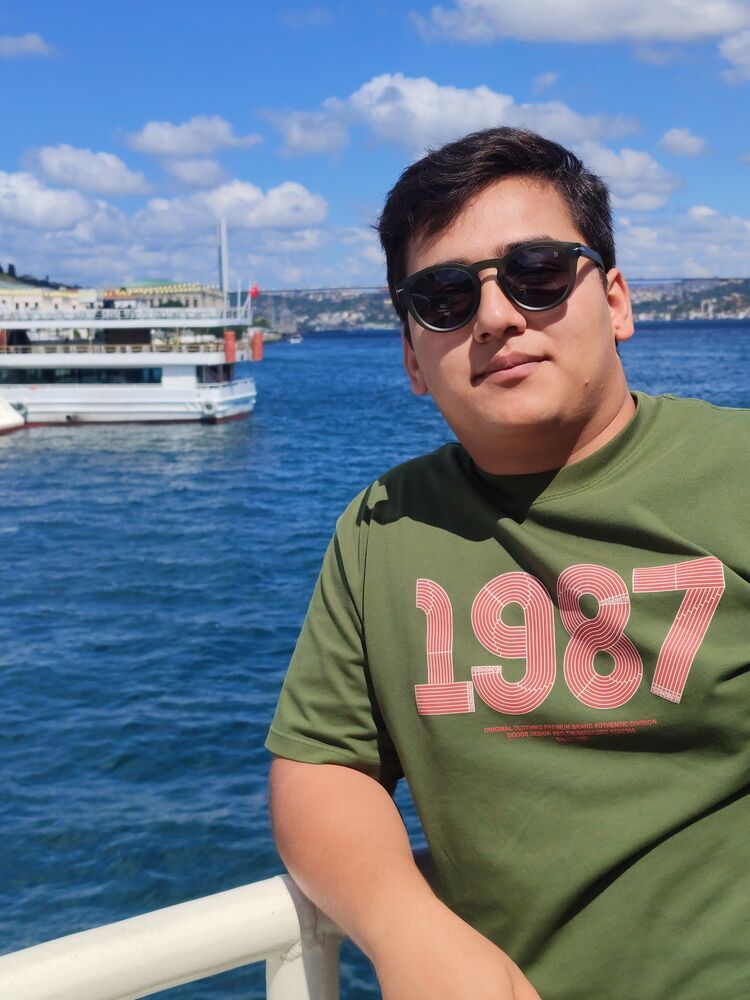  ,   Baxtiyor, 20 ,   ,   