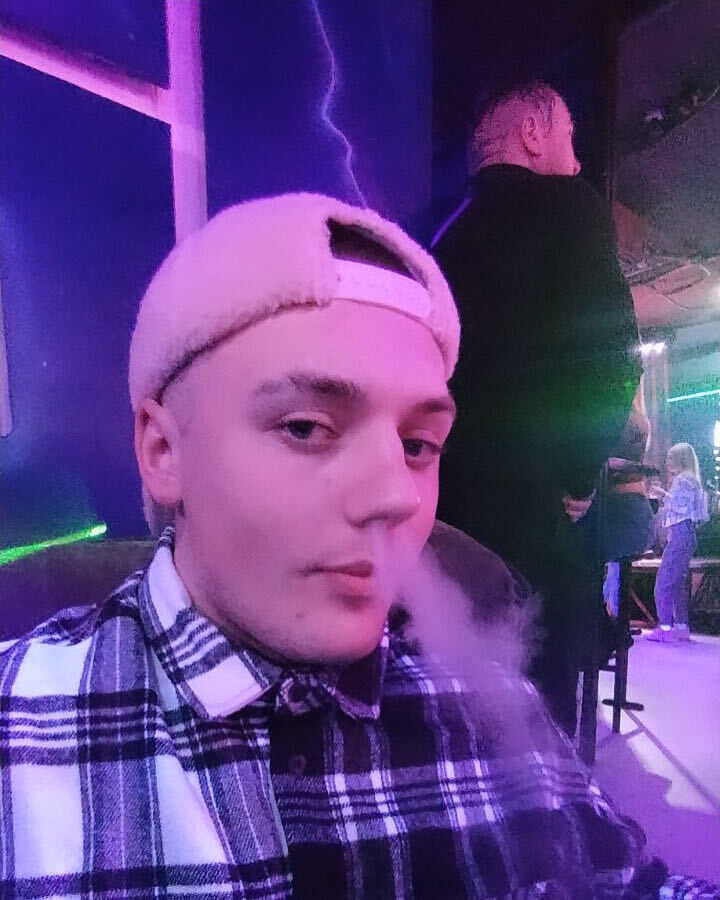  46051587  , 24 ,    