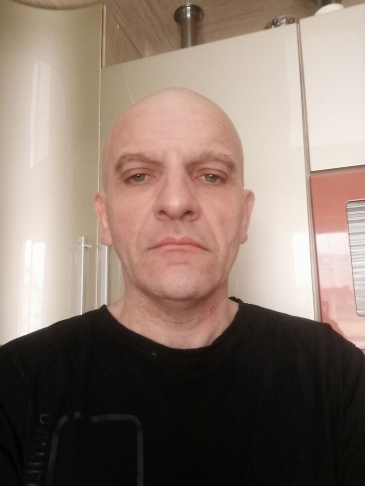  31064237  , 49 ,    