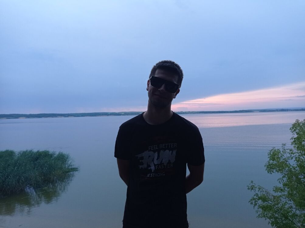  32901347  Alexey, 23 ,    