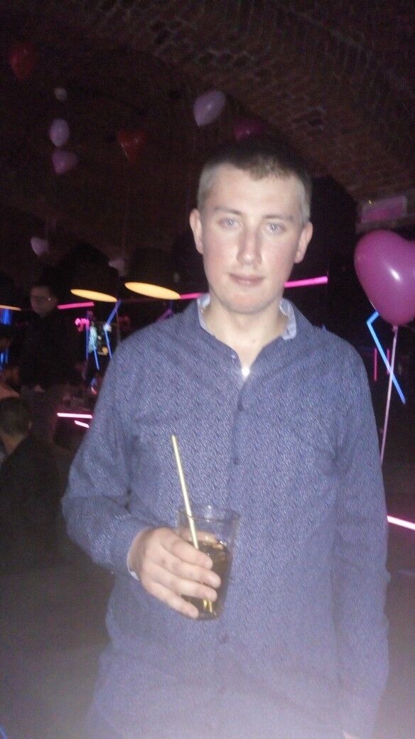  15859417  Ruslan, 34 ,    