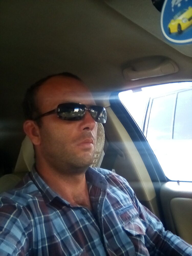  12649327  Arut, 43 ,    