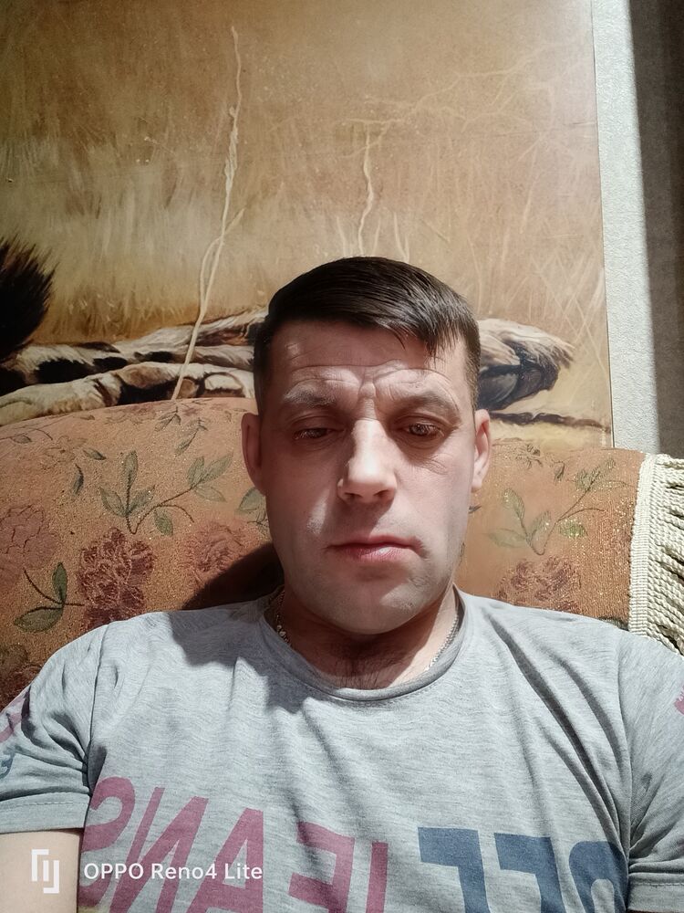  -,   Viktor, 44 ,   ,   , 
