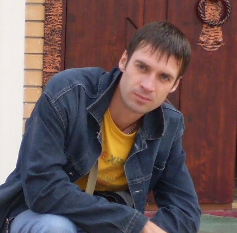  33696027  , 43 ,    
