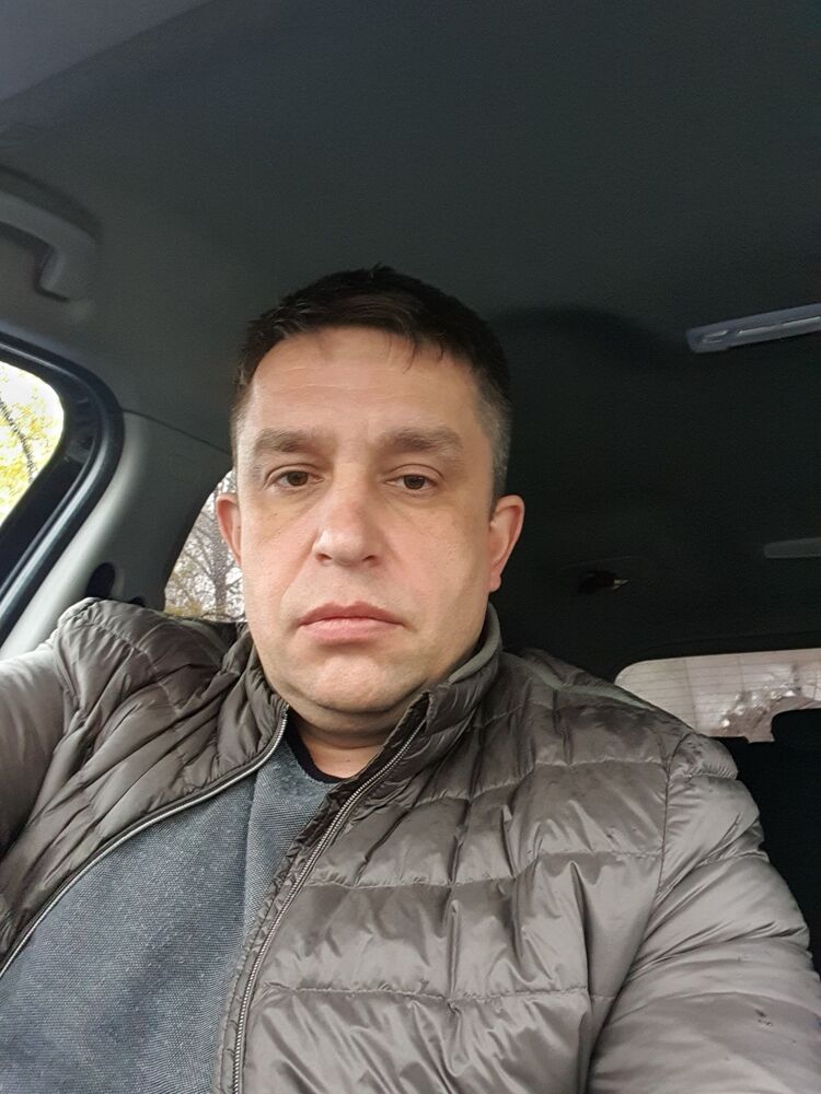  ,   Denis, 50 ,   ,   , c 