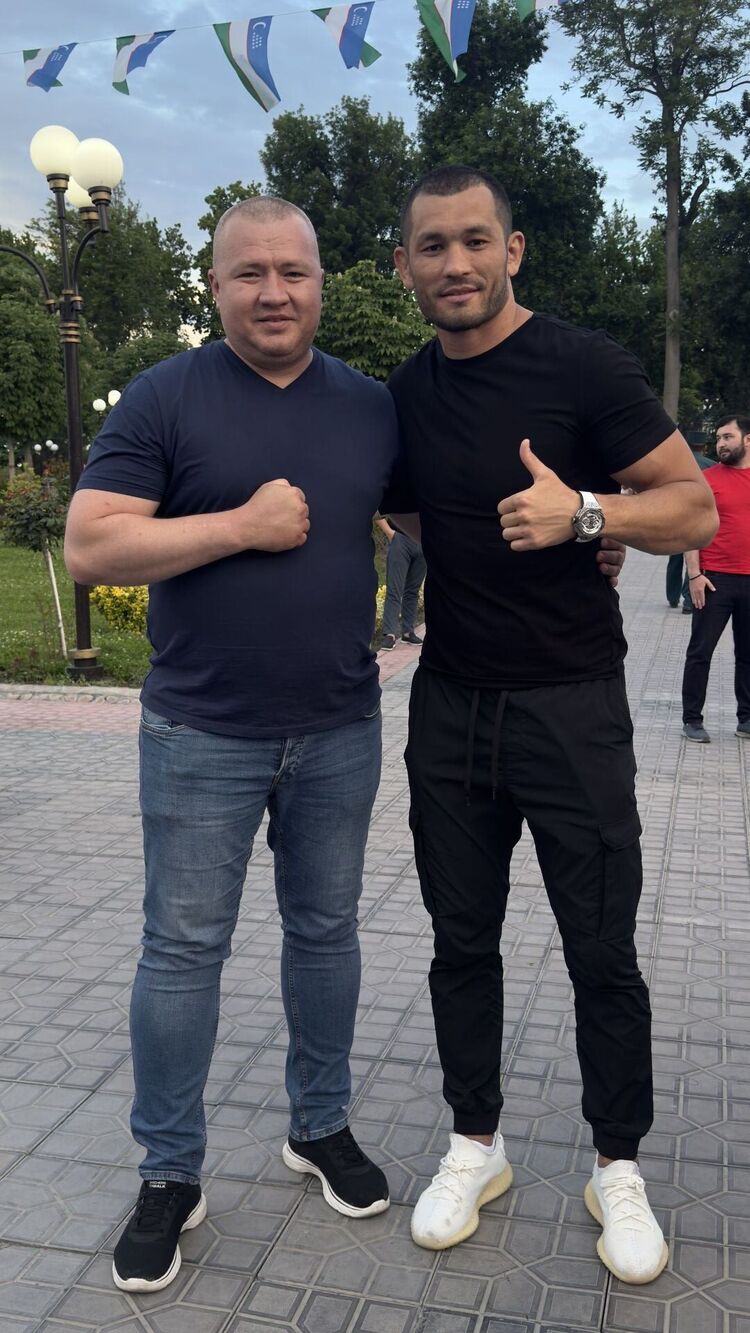  44797657  Rushan, 38 ,    