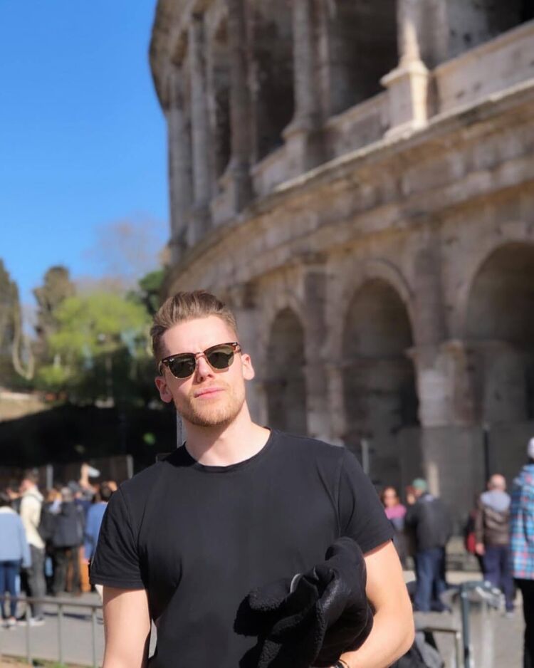 ���� 43721867 ������� ������, 37 ���, ���� ���������� � ������