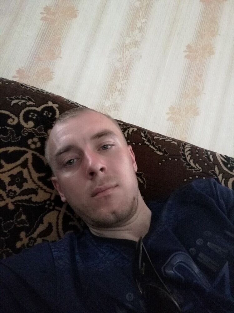  21063237  , 32 ,    