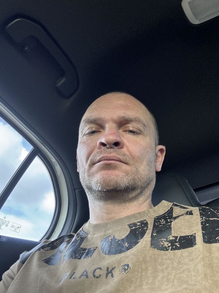  53914237  Dima, 46 ,    