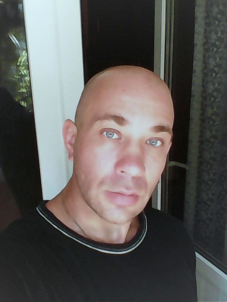  6691647  Konstantin, 47 ,    