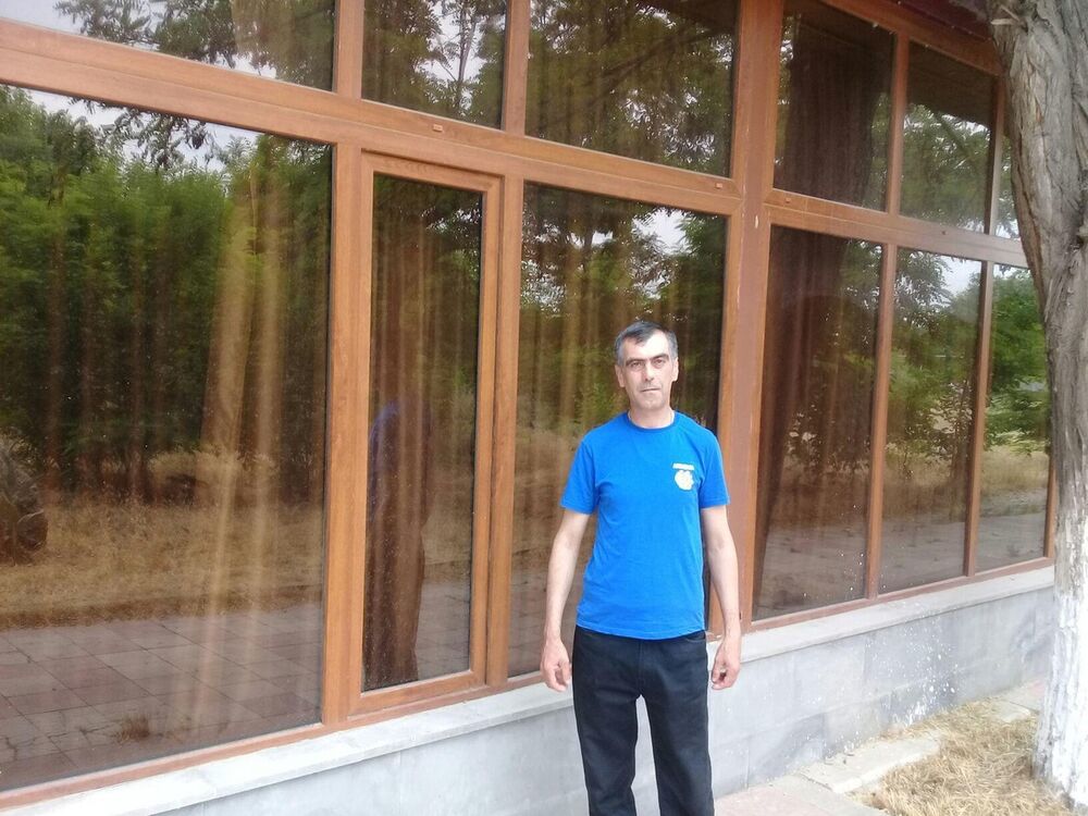  16353557  VARAZDAT, 44 ,    