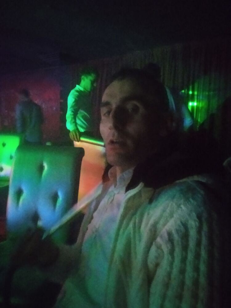  ,   Sargis, 39 ,   ,   , c , 