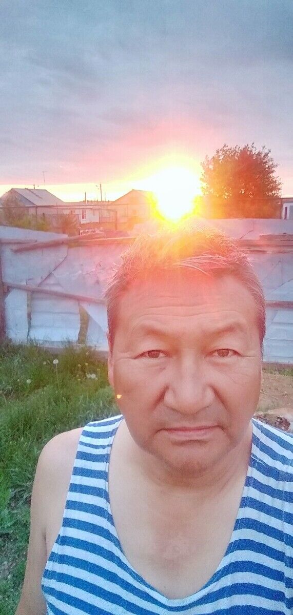  20065367  Alexandr, 64 ,    