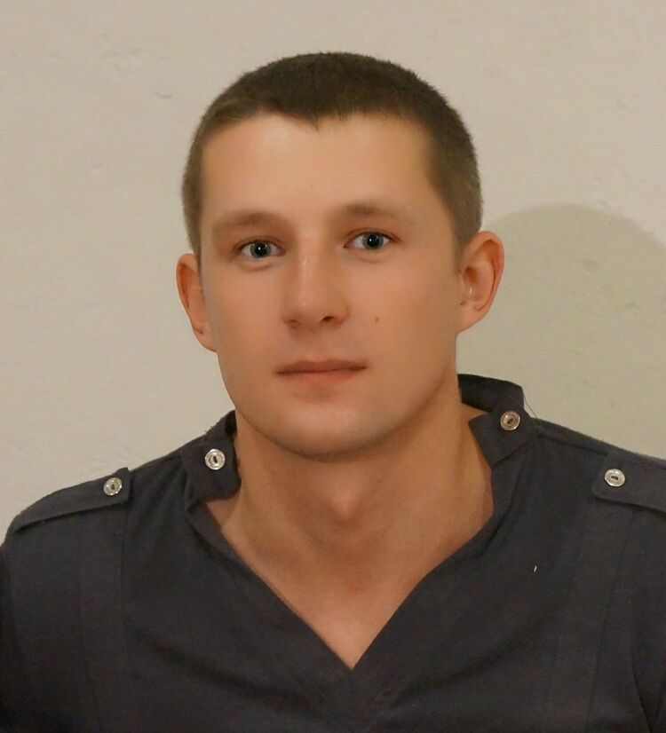  5573597  Aleksandr, 35 ,    