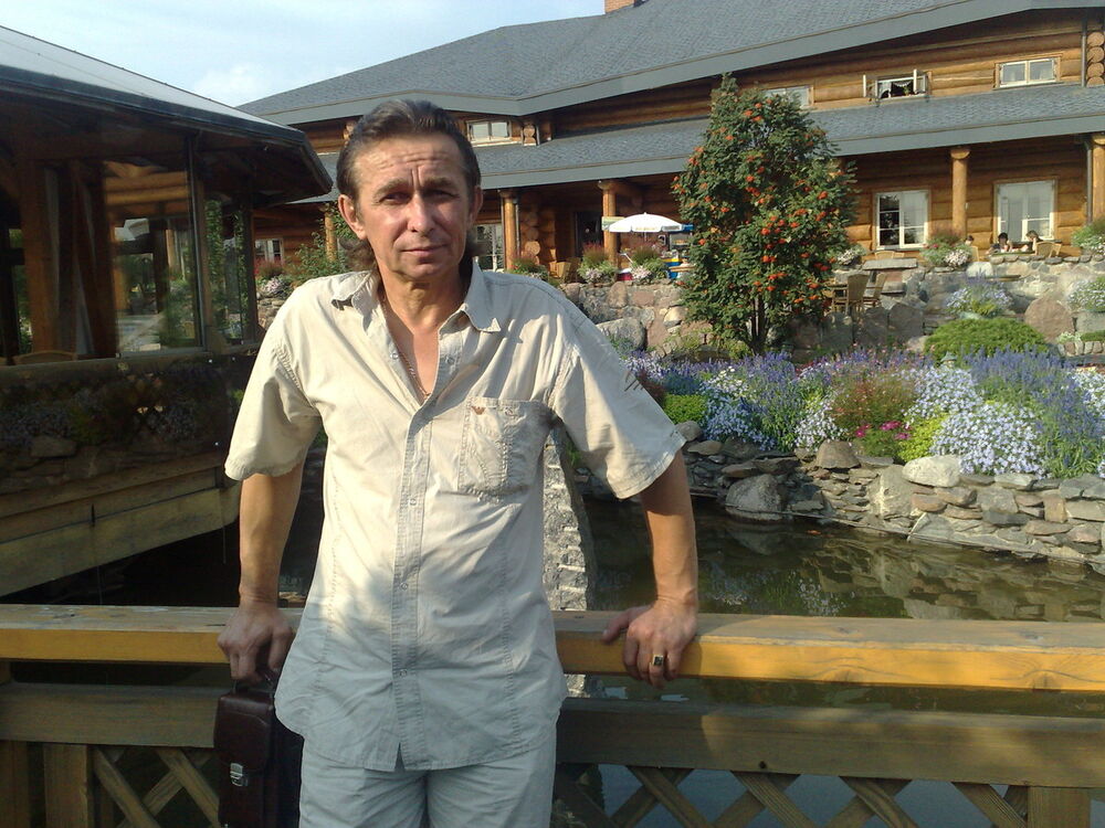 13669097  Vladimir, 71 ,    