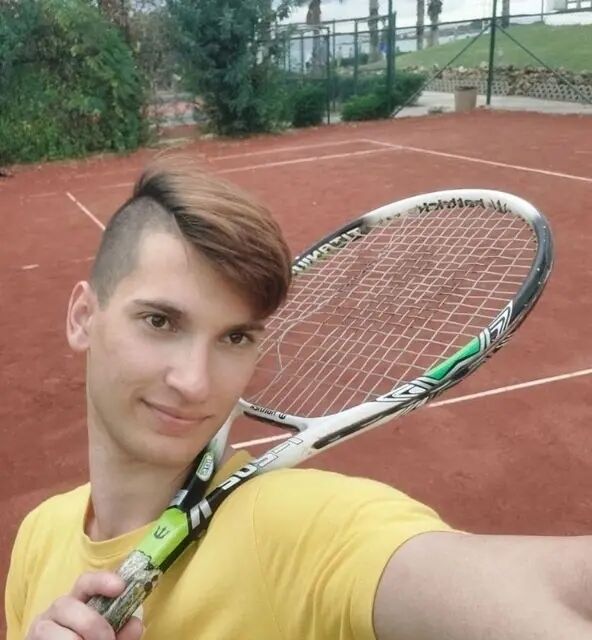  41420477  , 28 ,    -