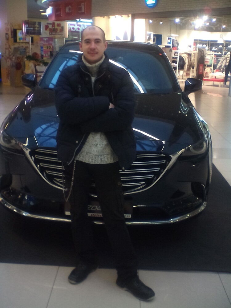  ,   Serj, 37 ,   ,   , c 