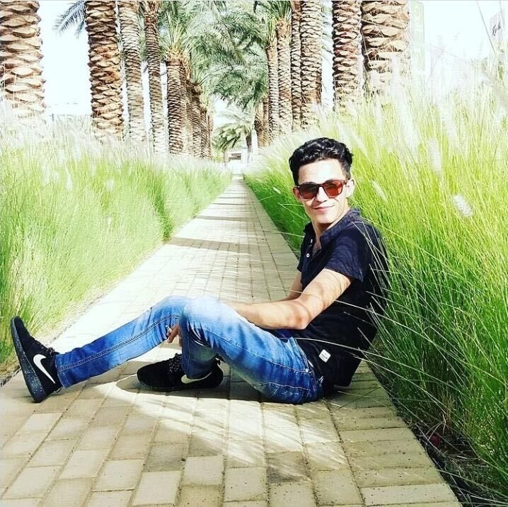  ,   Hussein, 26 ,   ,   