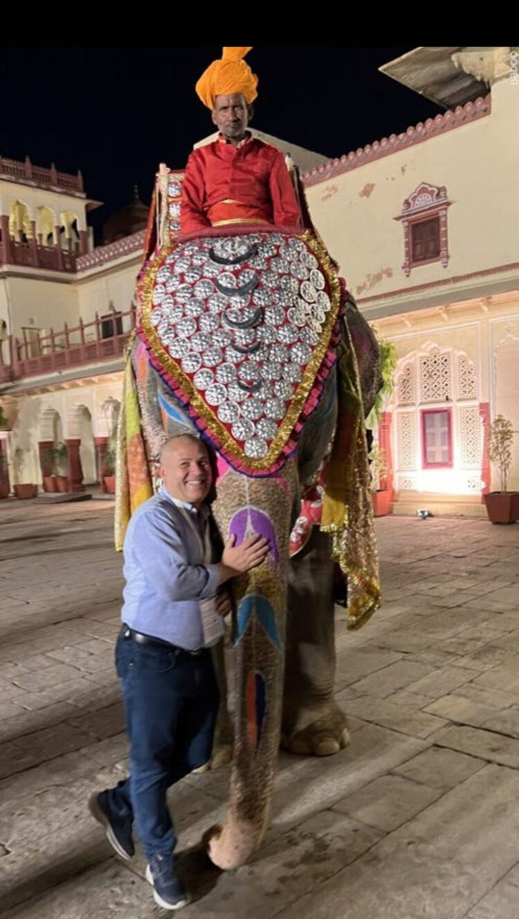 ���������� Didouche Mourad, ���� ������� Youcef, 46 ���, ������������ ��� ������, ����� � ���������, c�������� ���������, ���������