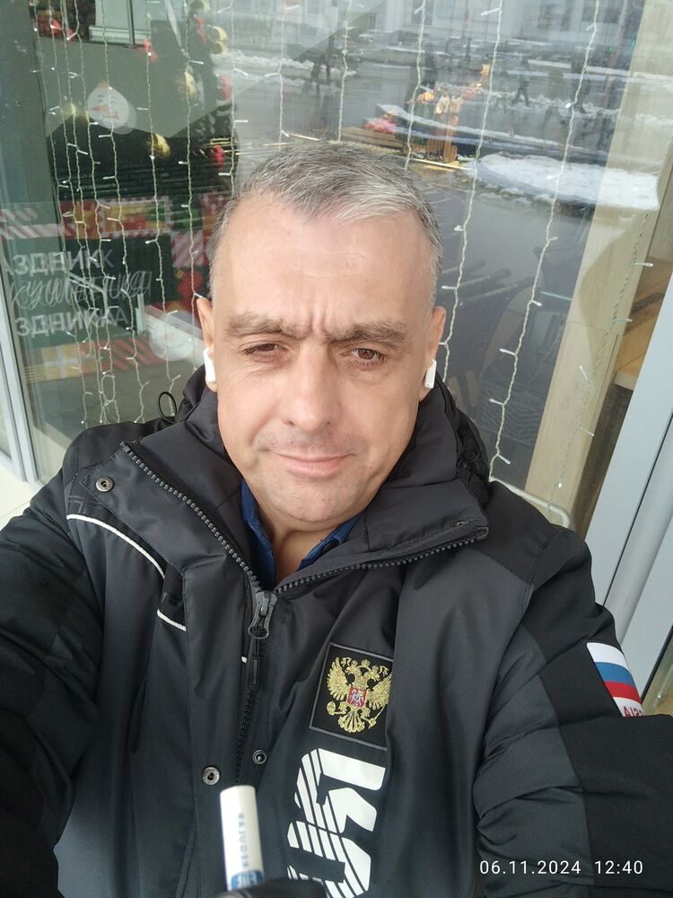  52995677  , 50 ,    