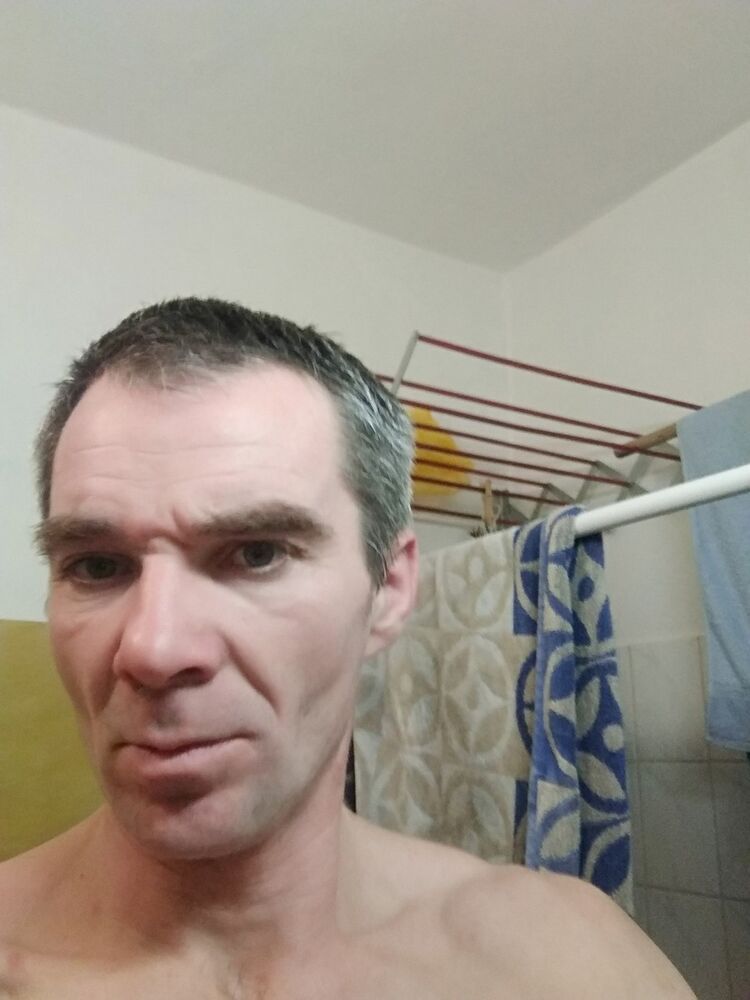  ,   Robert, 48 ,   ,   , c 