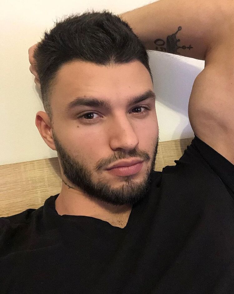  ,   , 35 ,   ,   