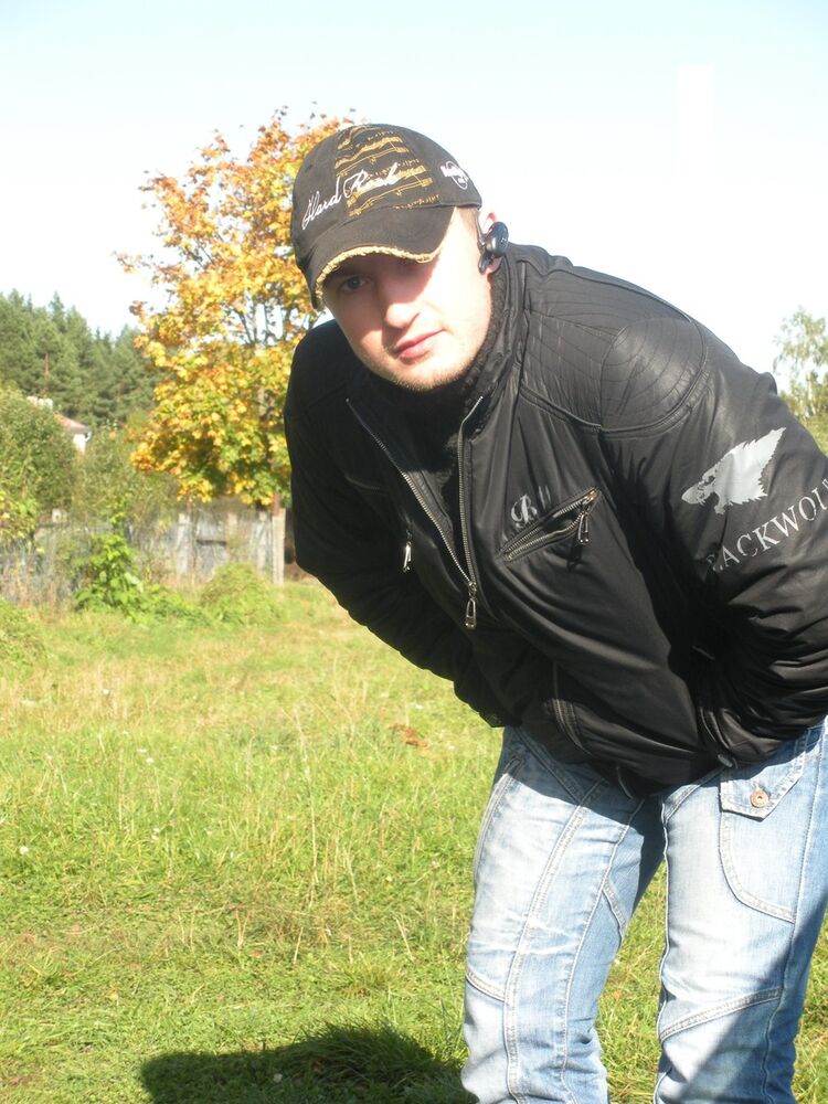  11377867  Sergey, 40 ,    