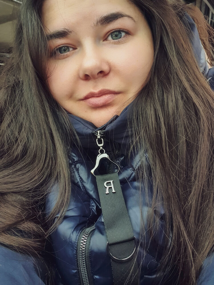 43182717  , 32 ,    