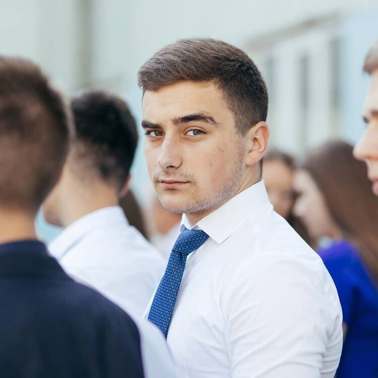  Birchwood,   Cristi, 28 ,   ,   