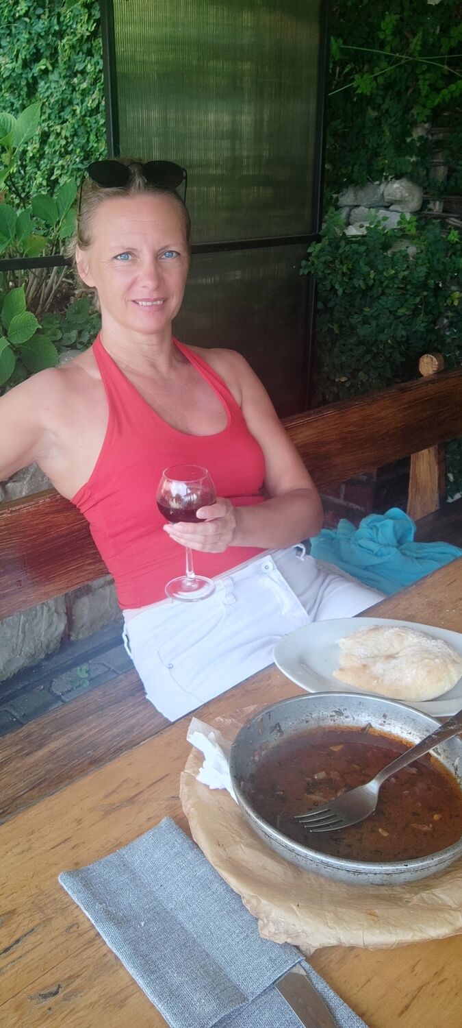  54374367  , 49 ,    -