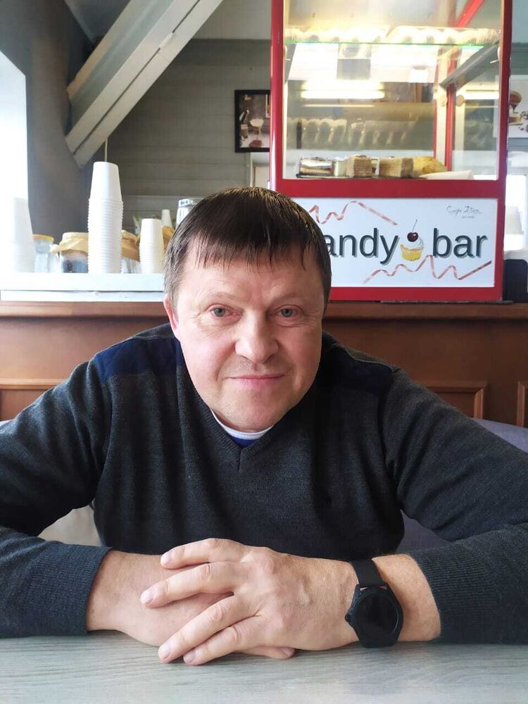  24861007  Sergey, 59 ,    