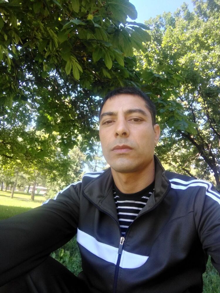  35909807  , 37 ,    