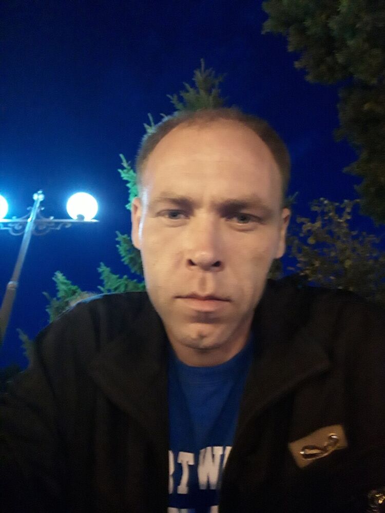 21783267  , 37 ,    