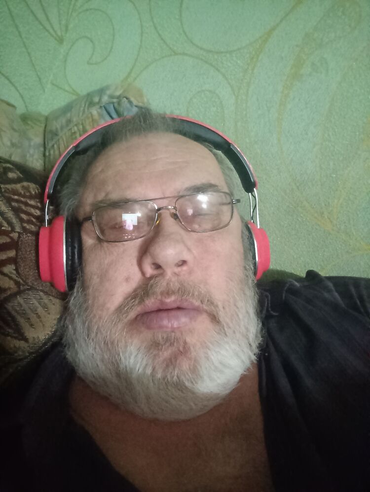  35674097  , 61 ,    