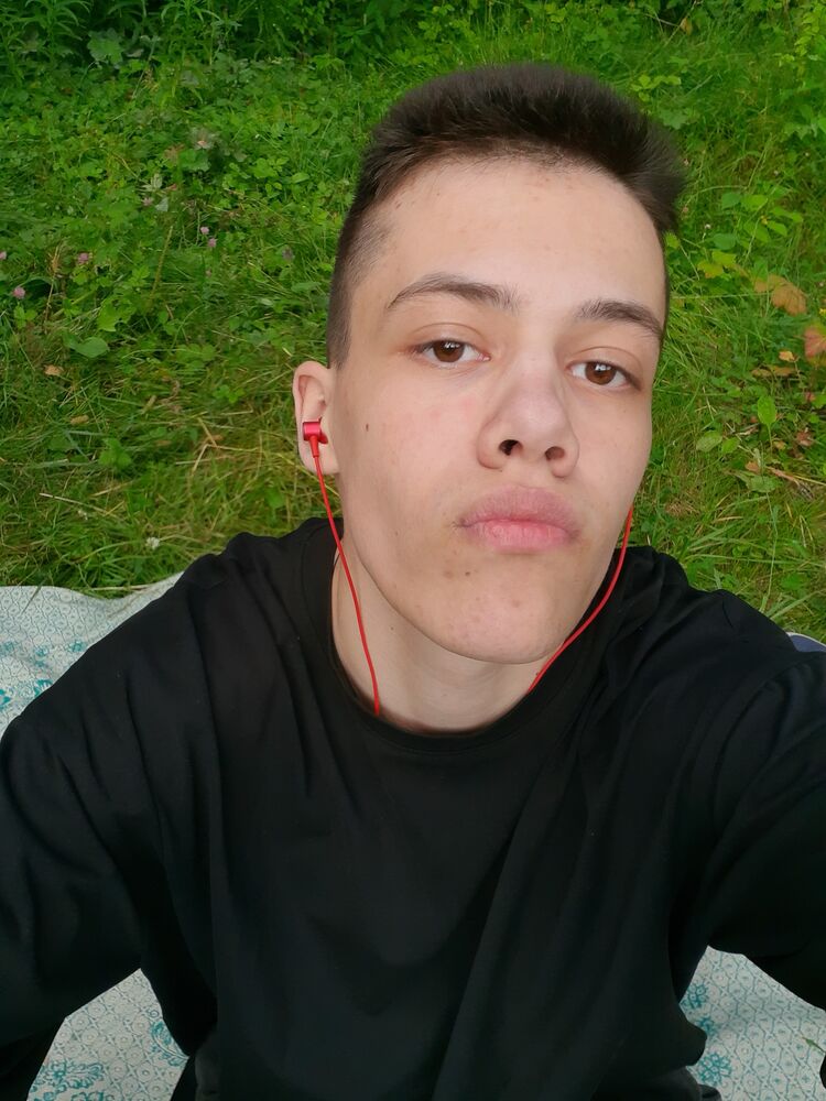  36467457  , 21 ,    