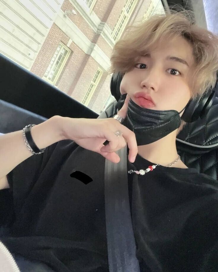  ,   Jisung, 24 ,   ,   , c , 