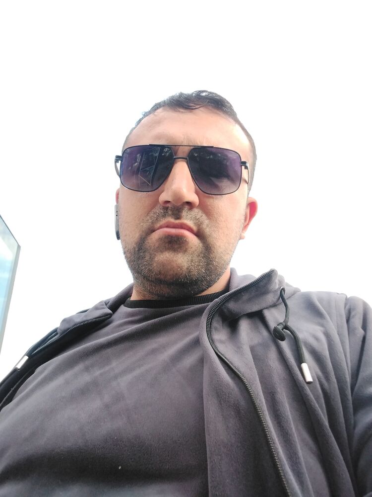  46107647  , 34 ,    
