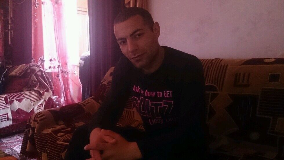  6652047  Varazdat, 34 ,    