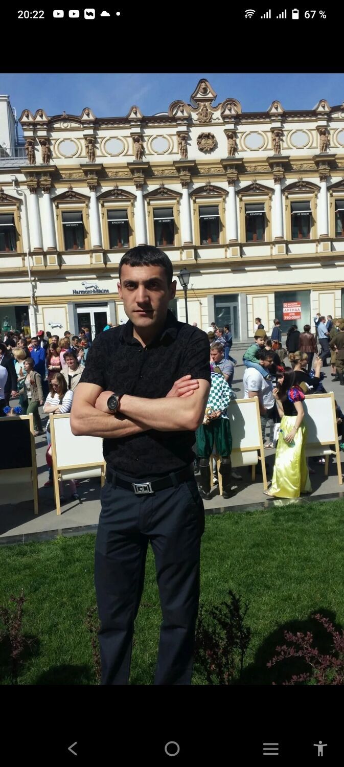  ,   Artur, 38 ,   ,   