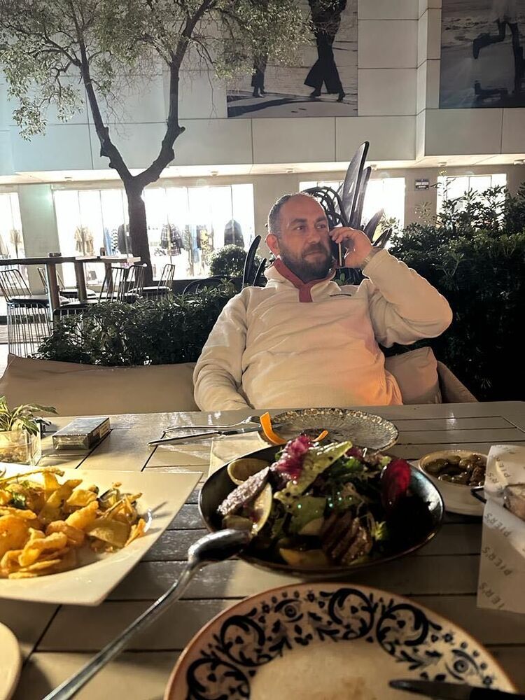  Cesme,   Samet, 37 ,   ,   