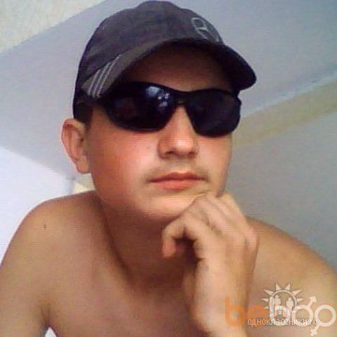  ,   Denis, 32 ,     , c 